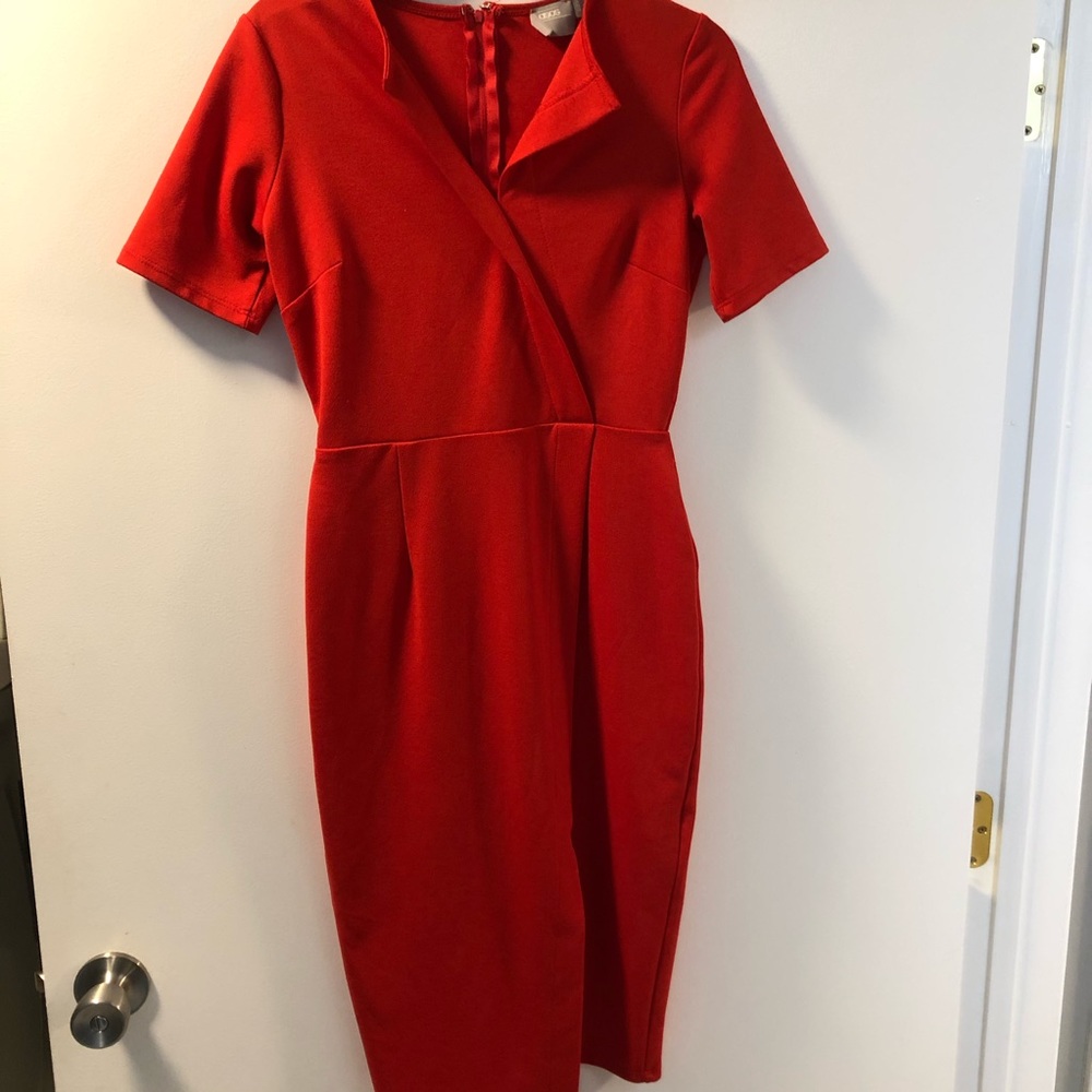Form fitting red midi dress